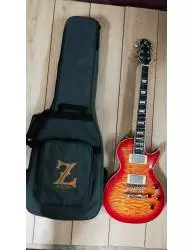 Guitarra Eléctrica Zemaitis ZTA-300 CHB frontal y estuche