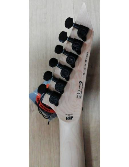 Guitarra Eléctrica LTD M-200 Black clavijero