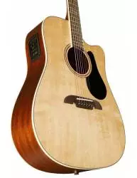 Cuerpo de la Guitarra Electroacústica Alvarez AD60CE