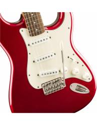 Detalle cuerpo de la Guitarra Eléctrica Fender Stratocaster Classic Vibe Años 60
