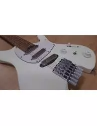 Guitarra Eléctrica Ibanez ICHI10 VWM Ichika Nito Signature cuerpo
