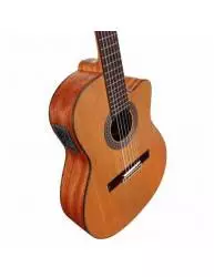 Guitarra Electroacústica Alvarez AC65CE cuerpo